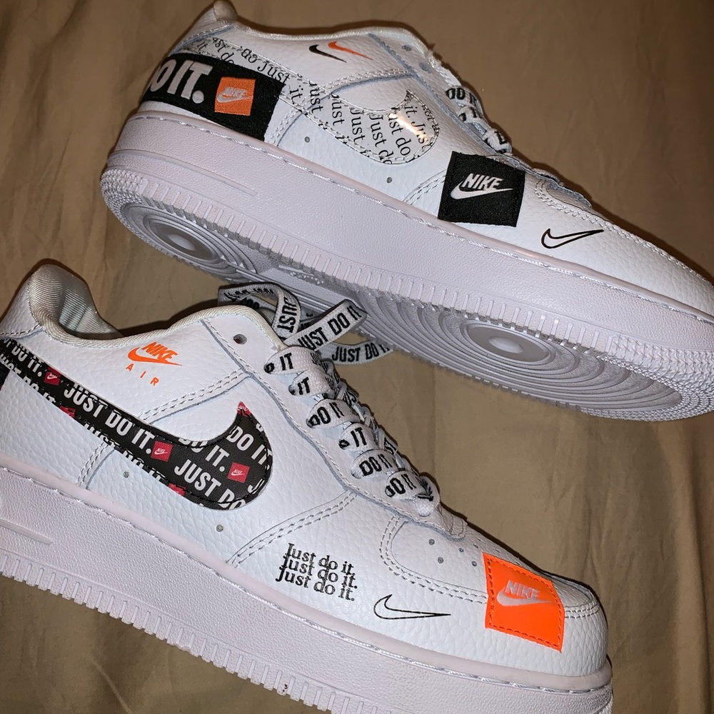 Air Force 1 low “just do it”